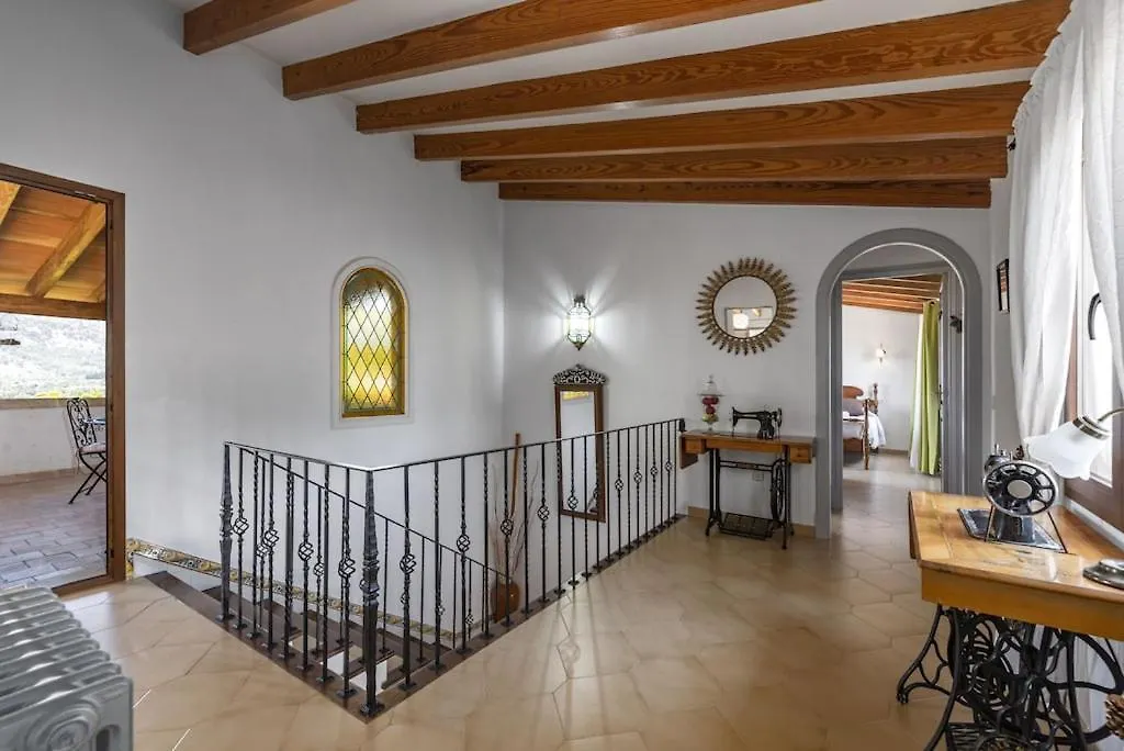 S'Alzinaret, Lujosa Villa Con Piscina Bunyola Spain